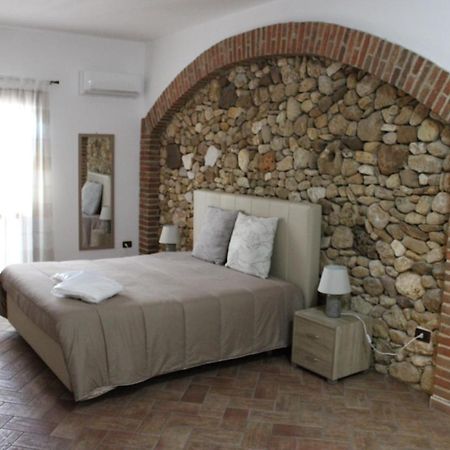 B&B Casa Giuliana Balestrate Eksteriør bilde