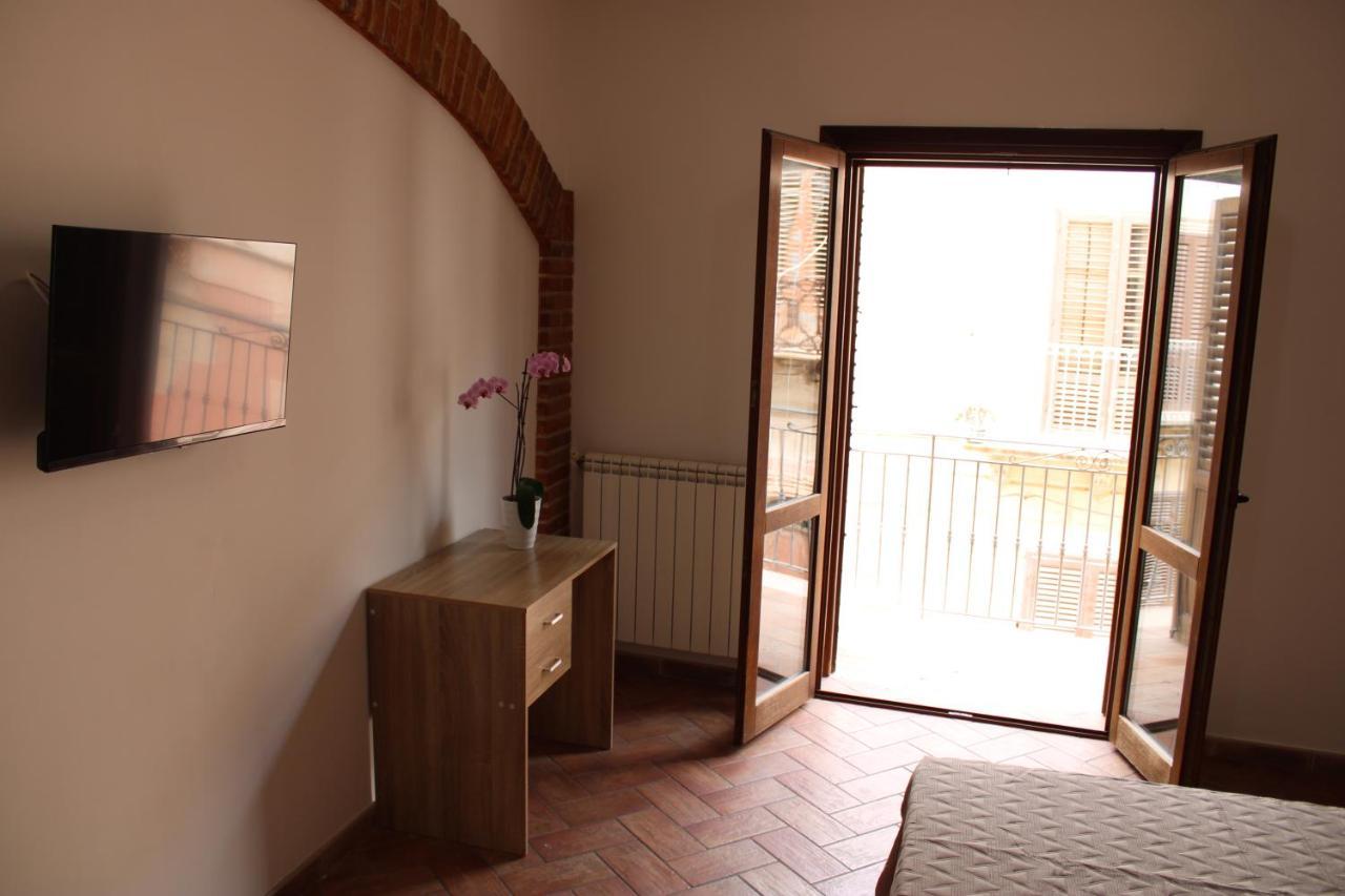 B&B Casa Giuliana Balestrate Eksteriør bilde
