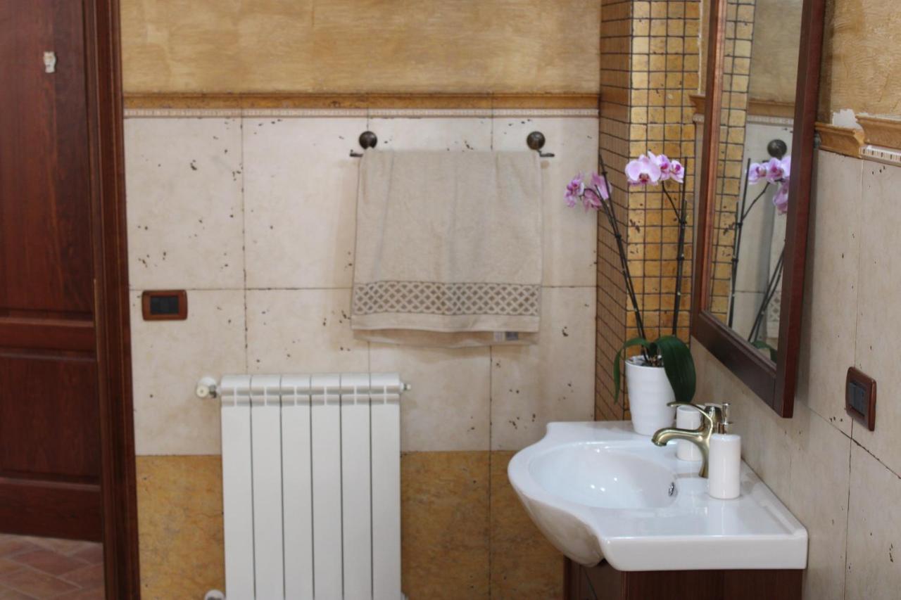 B&B Casa Giuliana Balestrate Eksteriør bilde
