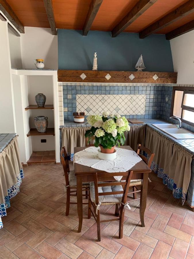 B&B Casa Giuliana Balestrate Eksteriør bilde
